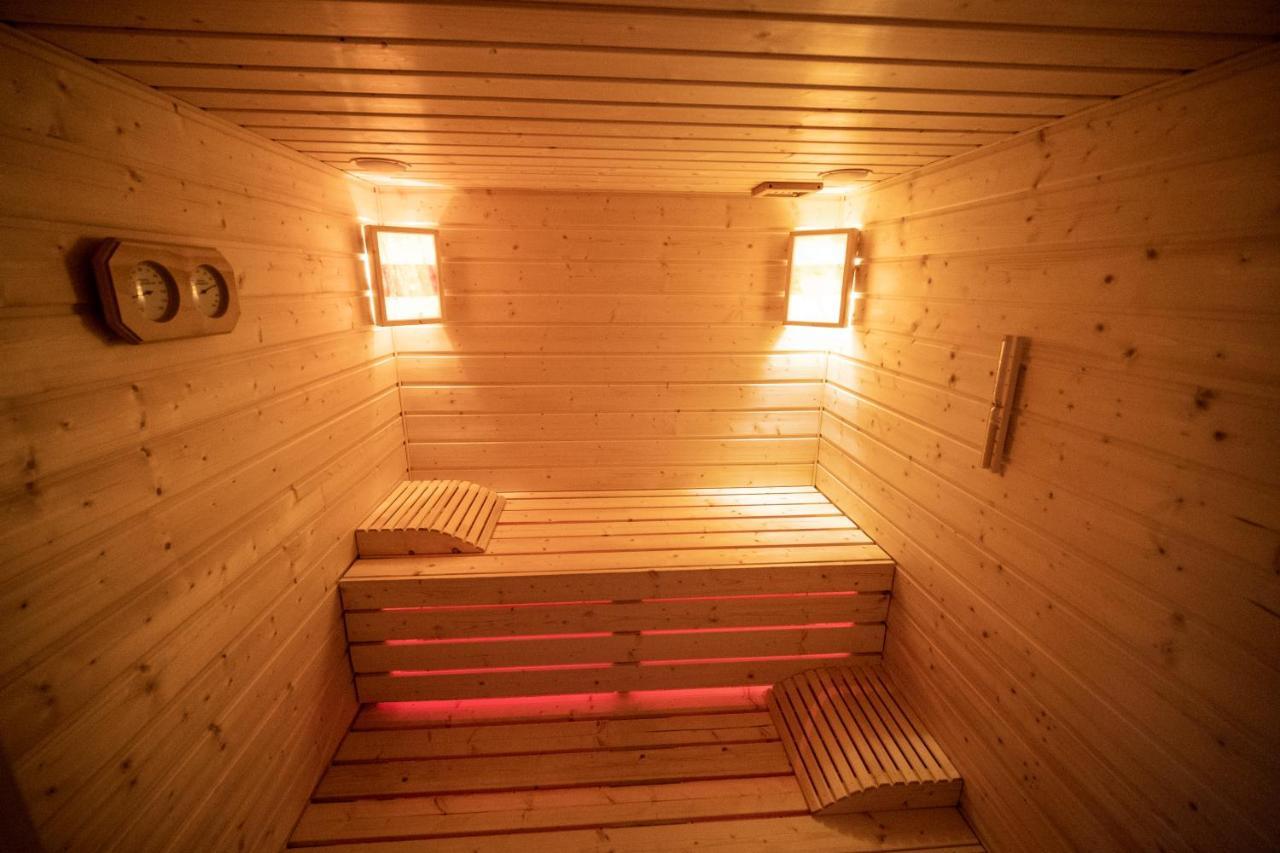 Dom Na Wzgorzu Z Widokiem Na Jezioro Z Balia I Sauna Lipnica  المظهر الخارجي الصورة